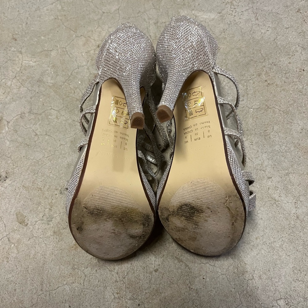 Call it Spring Gold Heels - Picture 4 of 4